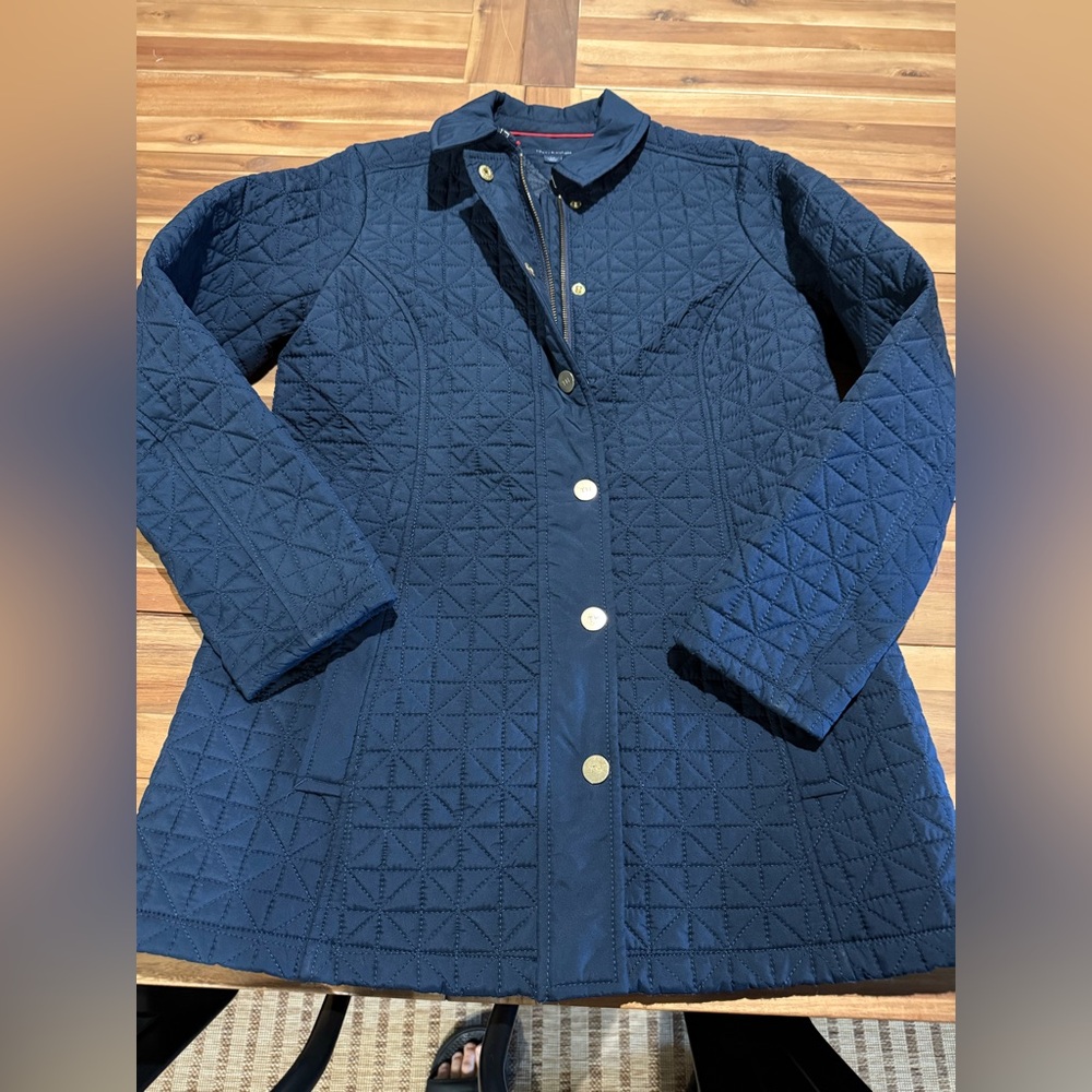 Tommy Hilfiger women’s quilted navy jacket small